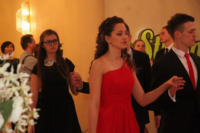 Studniówka z karaoke (zdjęcia)