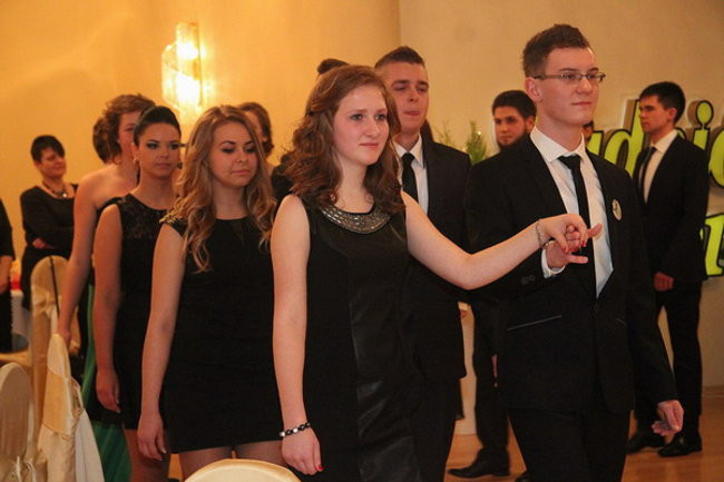 Studniówka z karaoke (zdjęcia)