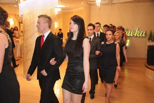 Studniówka z karaoke (zdjęcia)