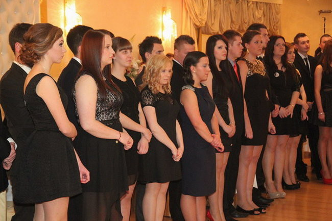 Studniówka z karaoke (zdjęcia)