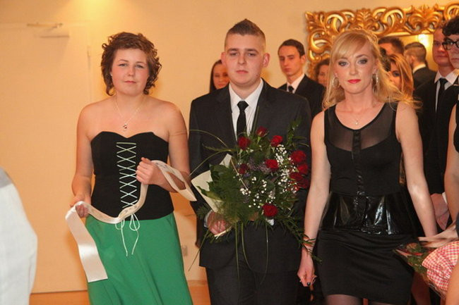 Studniówka z karaoke (zdjęcia)