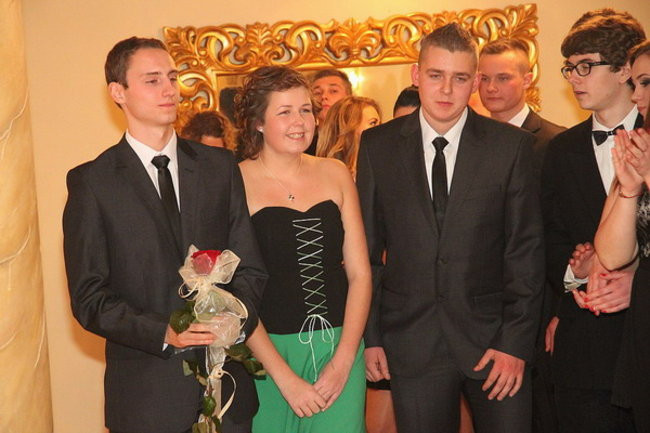 Studniówka z karaoke (zdjęcia)