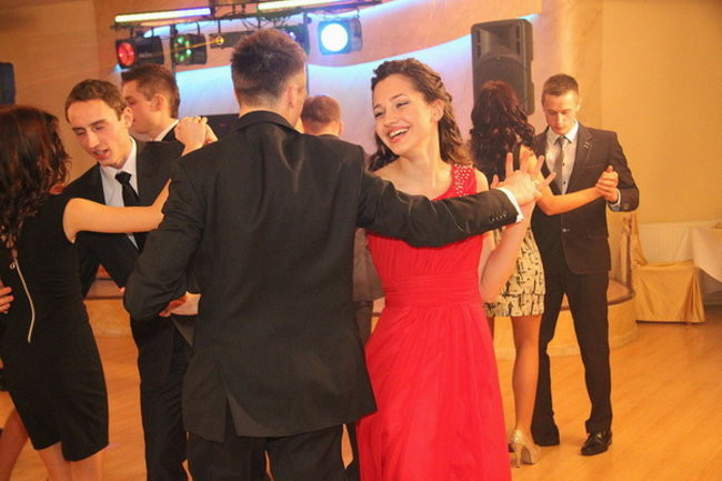 Studniówka z karaoke (zdjęcia)