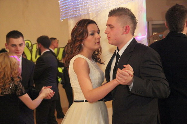 Studniówka z karaoke (zdjęcia)