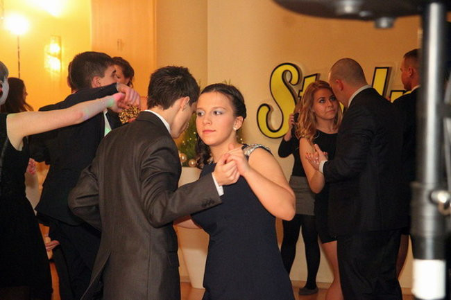 Studniówka z karaoke (zdjęcia)