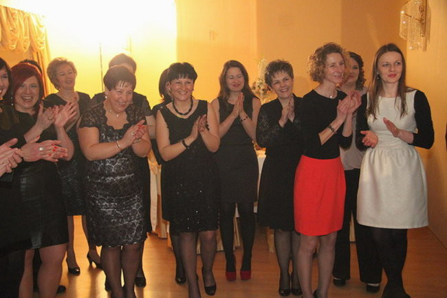 Studniówka z karaoke (zdjęcia)