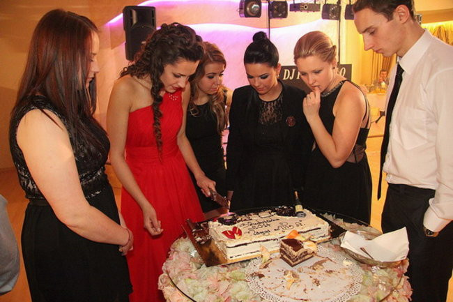 Studniówka z karaoke (zdjęcia)