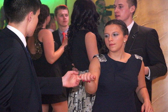 Studniówka z karaoke (zdjęcia)