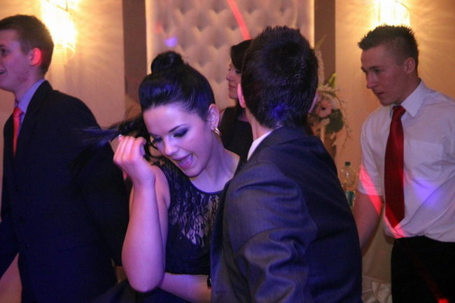 Studniówka z karaoke (zdjęcia)