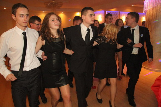 Studniówka z karaoke (zdjęcia)