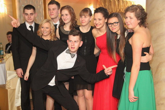 Studniówka z karaoke (zdjęcia)