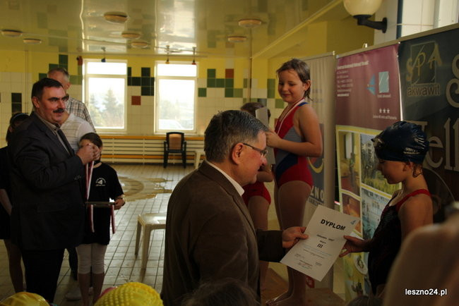 Basen pełen dzieci (zdjęcia)