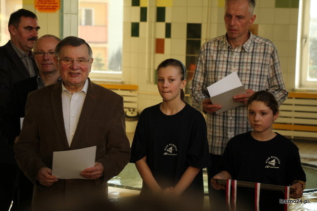 Basen pełen dzieci (zdjęcia)