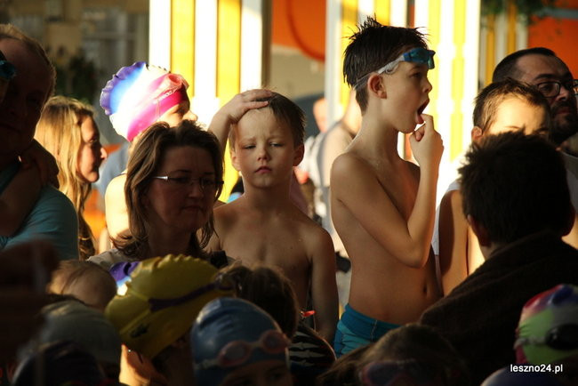 Basen pełen dzieci (zdjęcia)