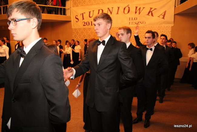 Jedynka tańczyła poloneza i walce (zdjęcia)