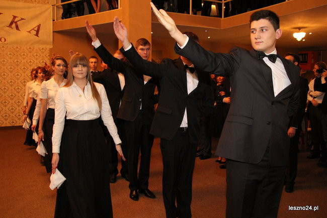 Jedynka tańczyła poloneza i walce (zdjęcia)