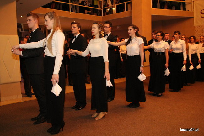 Jedynka tańczyła poloneza i walce (zdjęcia)