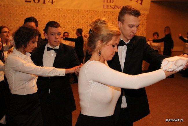 Jedynka tańczyła poloneza i walce (zdjęcia)