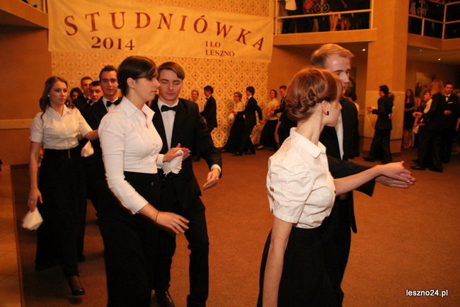 Jedynka tańczyła poloneza i walce (zdjęcia)