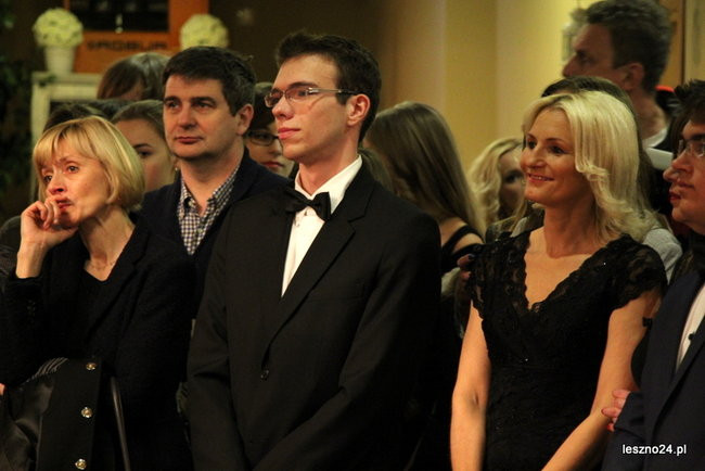 Jedynka tańczyła poloneza i walce (zdjęcia)