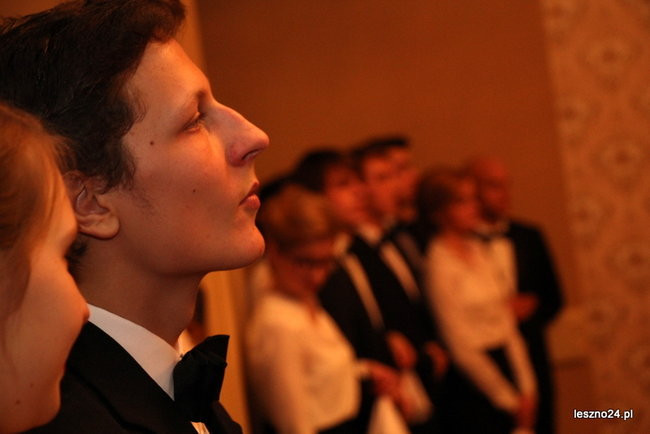 Jedynka tańczyła poloneza i walce (zdjęcia)