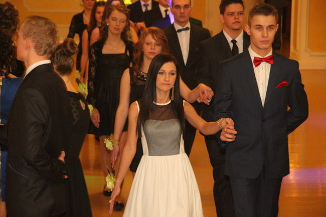 Studniówka z Bojanowa (zdjęcia)