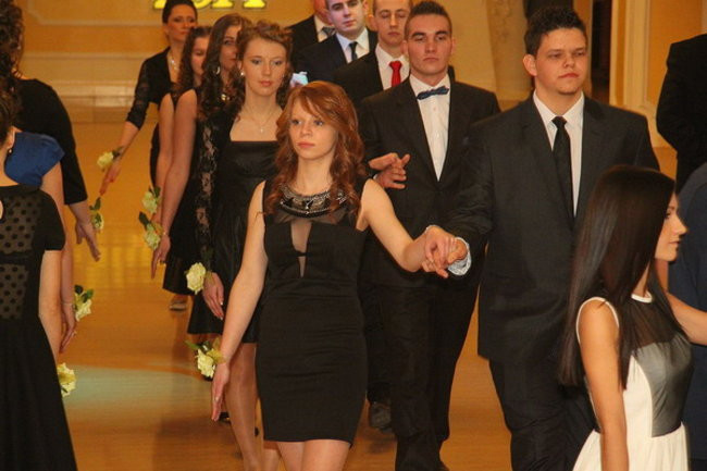 Studniówka z Bojanowa (zdjęcia)