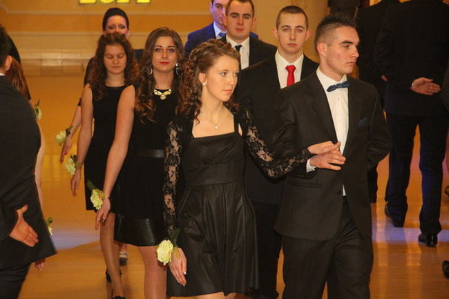 Studniówka z Bojanowa (zdjęcia)