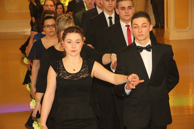 Studniówka z Bojanowa (zdjęcia)