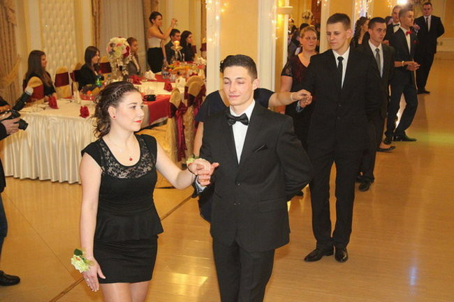 Studniówka z Bojanowa (zdjęcia)