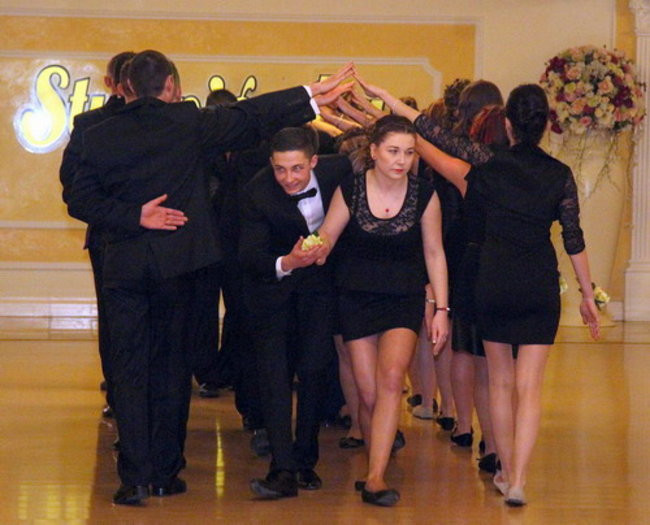 Studniówka z Bojanowa (zdjęcia)