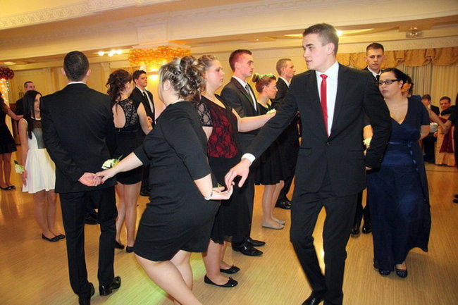 Studniówka z Bojanowa (zdjęcia)