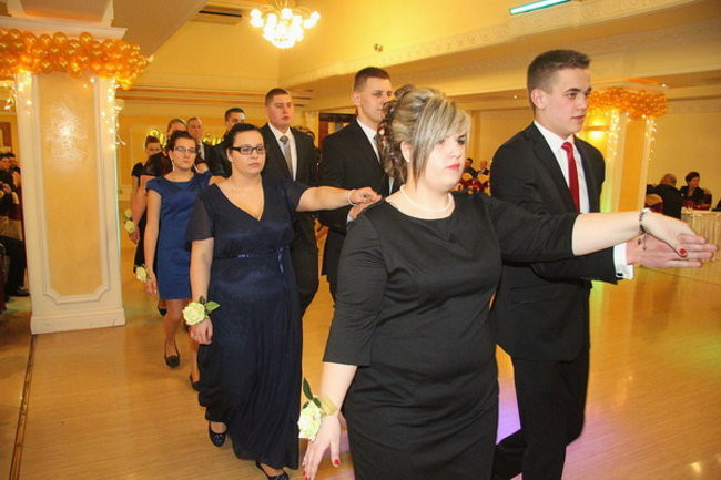 Studniówka z Bojanowa (zdjęcia)