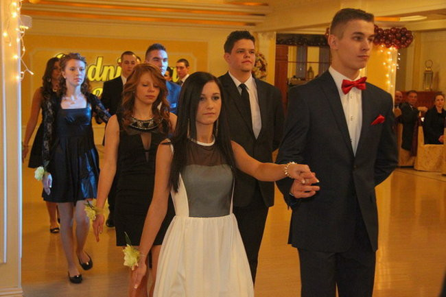 Studniówka z Bojanowa (zdjęcia)