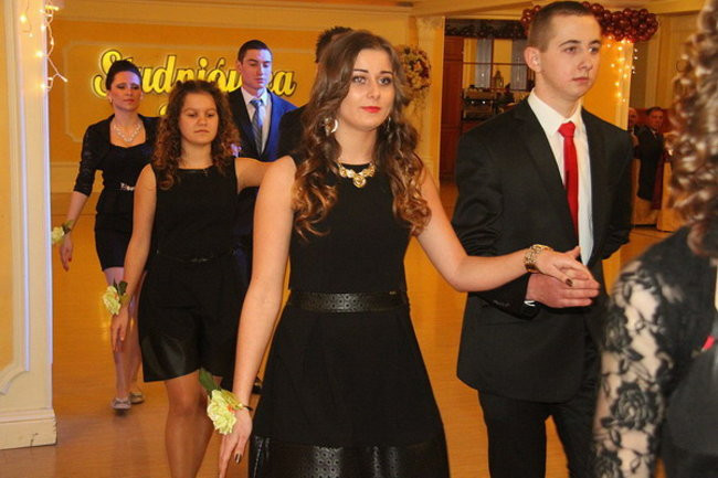 Studniówka z Bojanowa (zdjęcia)