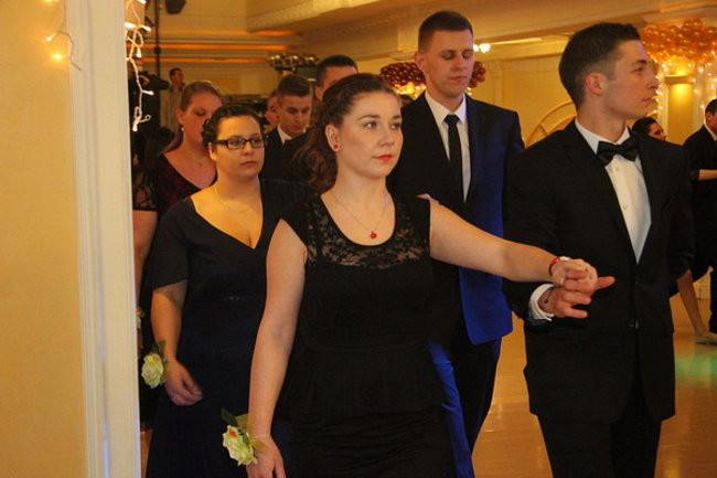 Studniówka z Bojanowa (zdjęcia)