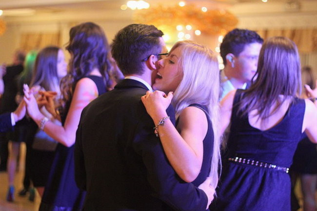 Studniówka z Bojanowa (zdjęcia)