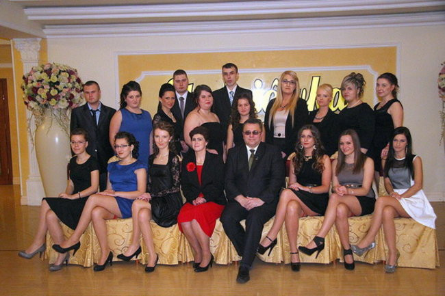 Studniówka z Bojanowa (zdjęcia)