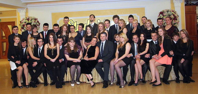 Studniówka z Bojanowa (zdjęcia)