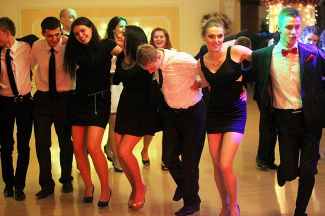 Studniówka z Bojanowa (zdjęcia)