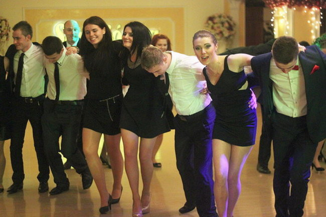 Studniówka z Bojanowa (zdjęcia)