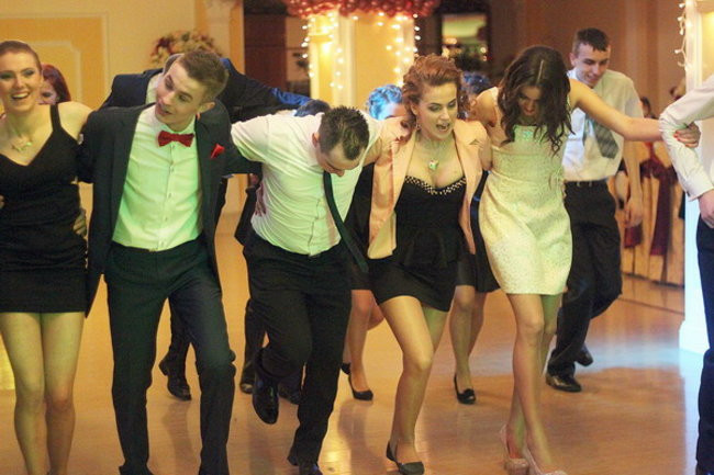 Studniówka z Bojanowa (zdjęcia)