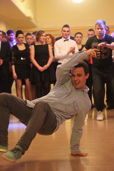 Studniówka z Bojanowa (zdjęcia)