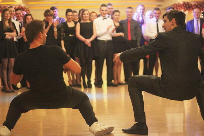 Studniówka z Bojanowa (zdjęcia)