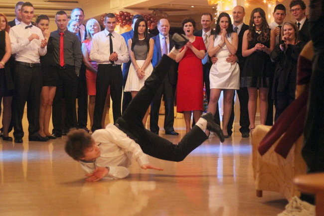 Studniówka z Bojanowa (zdjęcia)