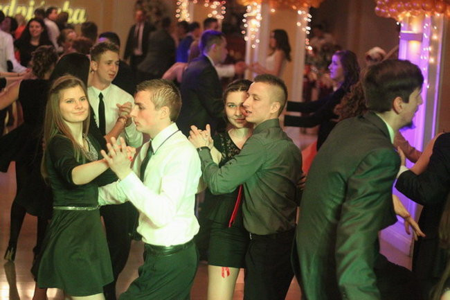 Studniówka z Bojanowa (zdjęcia)