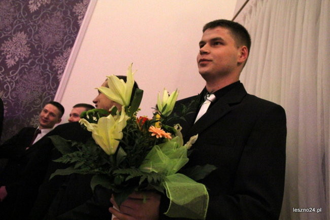 Niebieski tort na studniówce ZSR-B (zdjęcia)