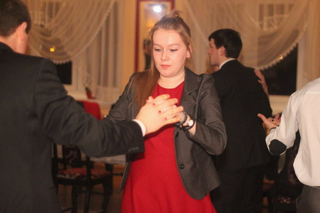 Nauczyciele śpiewali na studniówce (zdjęcia)