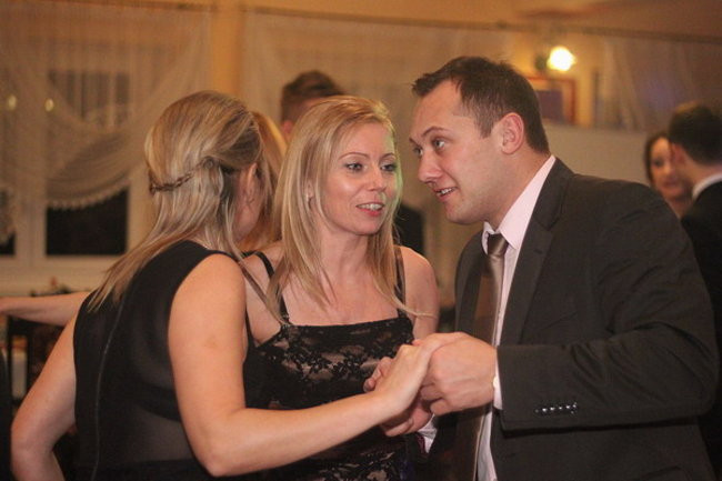 Nauczyciele śpiewali na studniówce (zdjęcia)