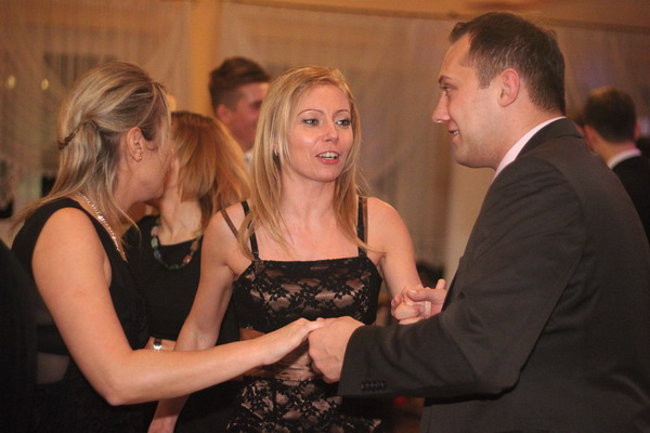 Nauczyciele śpiewali na studniówce (zdjęcia)